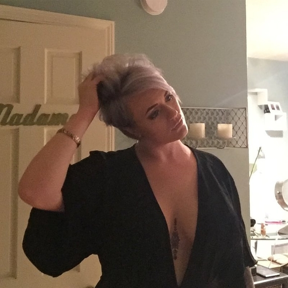 Meet your Posher, Megan - Picture 1 of 1